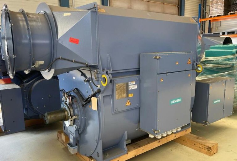 Generator JFRA 560SR – 06 for Senvion MM82 92 60 Hz/50Hz
