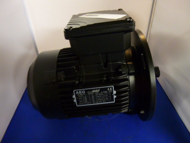 MOTOR YAW NEW 18/80 RENO 1,1KW B5 FL