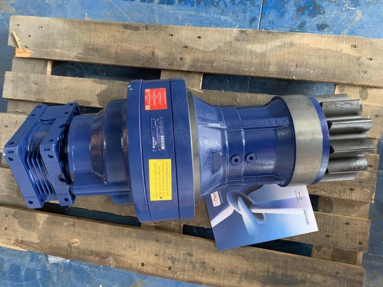 BONFIGLIOLI YAW GEAR FOR G5X, G8X RIGHT AND LEFT P430140,