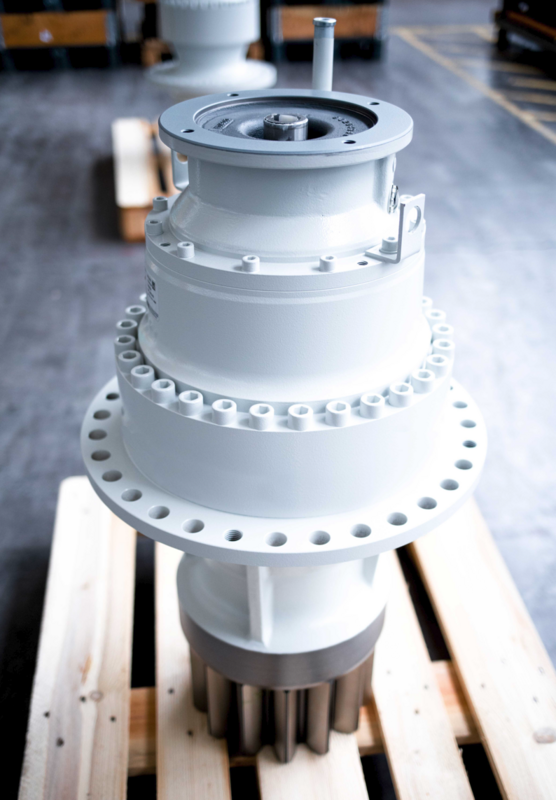 Liebherr Yaw Gear ex. motor para E82 E2 / E82 E4 / E92 / E101, DAT 400/2450 V3