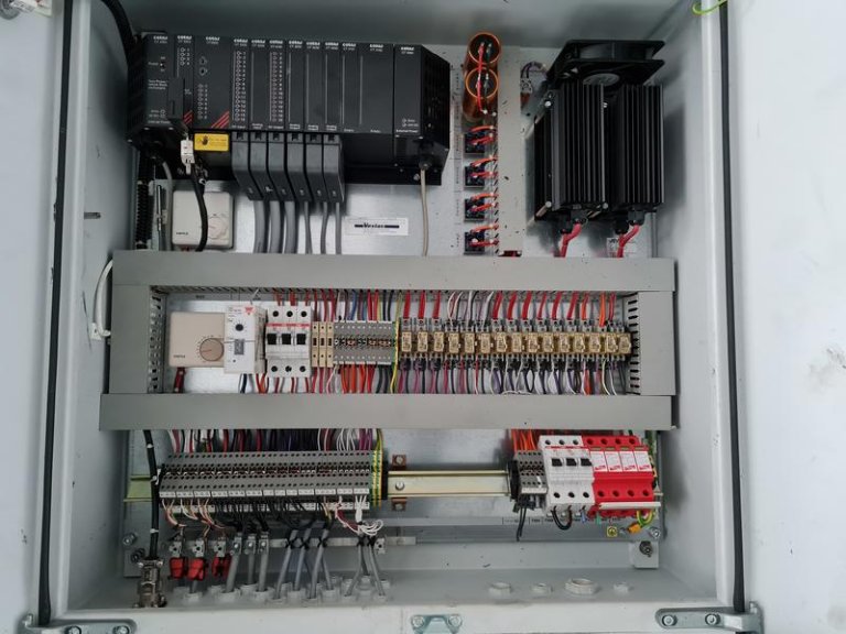 Nabencontroller, Hub Controller, Hub Control Cabinet für Vestas V66