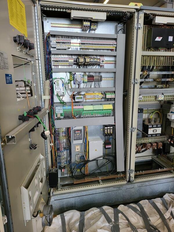 Gabinete de control de piso Nordex N 60 1.3 MW con pantalla / gabinete de control de piso