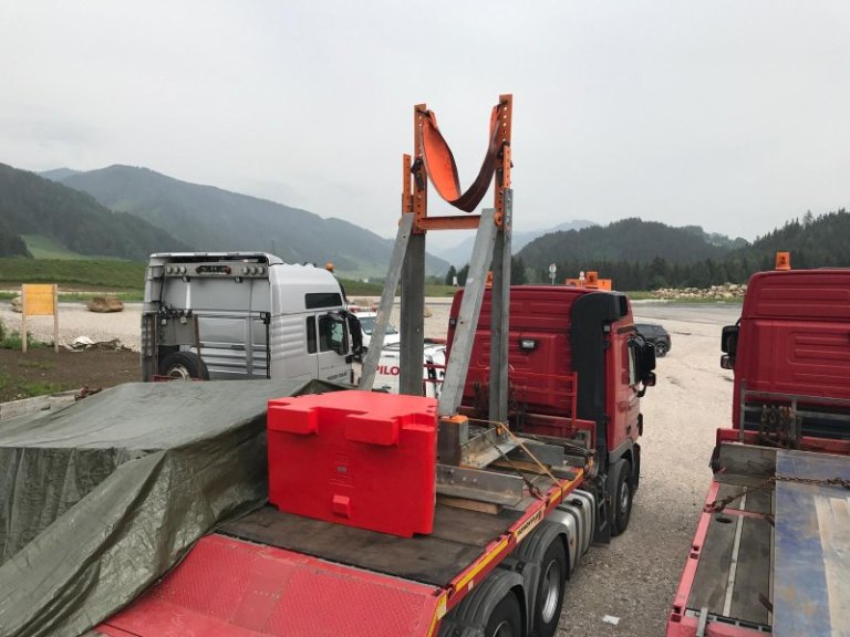V66 transport frame for baldes