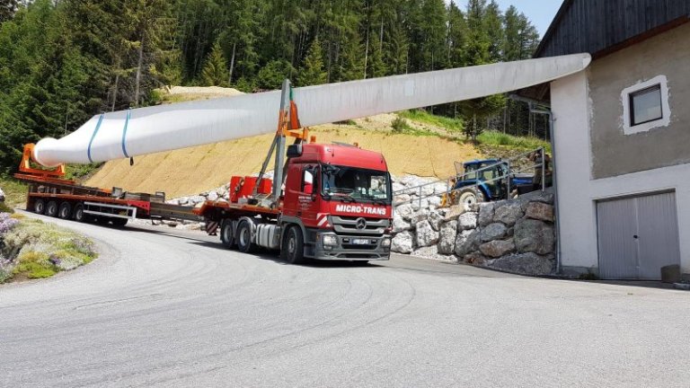 Blades transport frame
