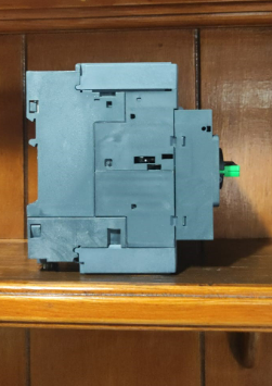 Motor circuit breaker,TeSys Deca, 3P, 62-73 A thermal magnetic EverLink terminals SCHNEIDER