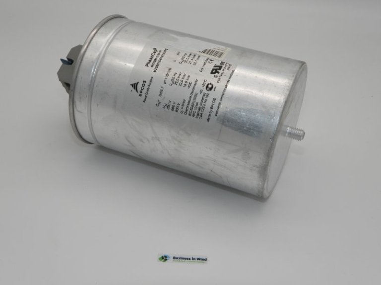 Capacitor