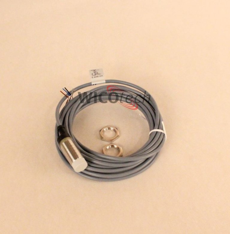Proximity switch EI1808PPOSS1584