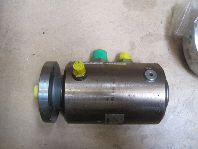 ROTATING UNION COMPL.1/1,3/2MW