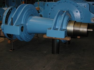 Rotorwelle mit Lagereinheit für V66
