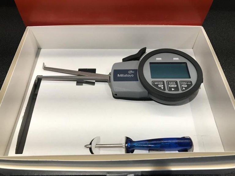 Dial Gauge inside measurement Mitutoyo model no. 209552