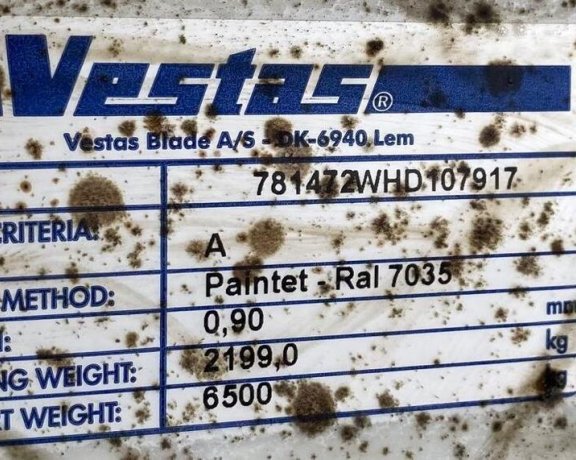 Blade Vestas V90 – 44A (2) Blade Vestas V90 – 44A (2)