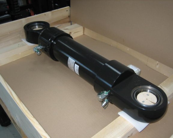 Pitch Cylinder - SWT-2.3-93 - MK2 <a href="/wind-turbine-brands/siemens-wind-turbine-parts-repairs" hreflang="en">Siemens</a> A9B00080833 (2) Pitch Cylinder - SWT-2.3-93 - MK2 <a href="/wind-turbine-brands/siemens-wind-turbine-parts-repairs" hreflang="en">Siemens</a> A9B00080833 (2)