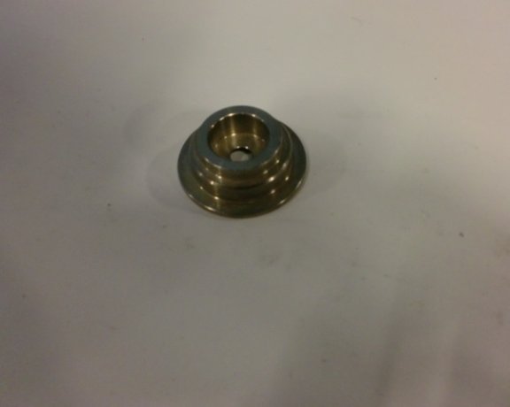 END COVER FOR SHAFT 208601 USED IN LM 13.4