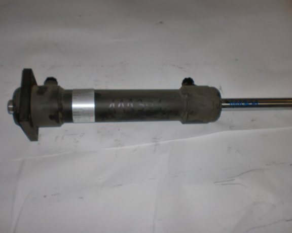 HYDRAULIC CYLINDER USED IN LM 12.8 BLADE