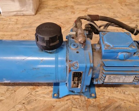 Hydraulische Haltebremse mit Handpumpe / hydraulic holding brake with handpump für Enercon E-40