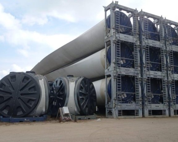 90 V162 wind turbines - 5.6 MW Complete (NOT USED)