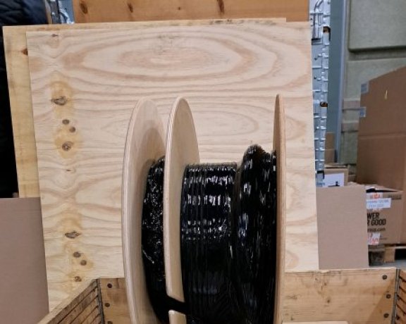 737590