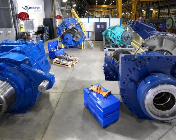 Réparation multiplicateur Winergy PEAB 4390 for éoliennes Repower/Senvion, Fuhrländer/ Nordex/Südwind 1.5 MW